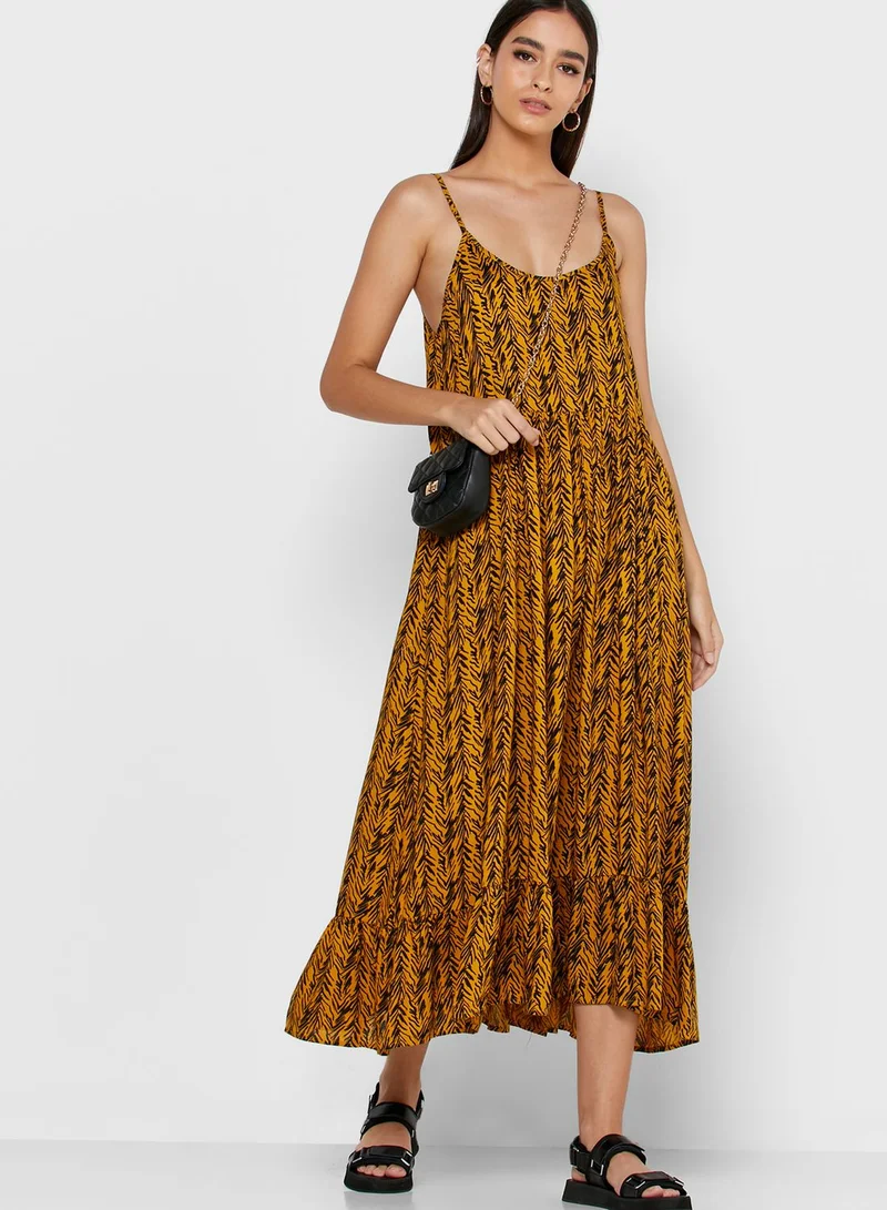 NOISY MAY Cami Ruffle Hem Dress