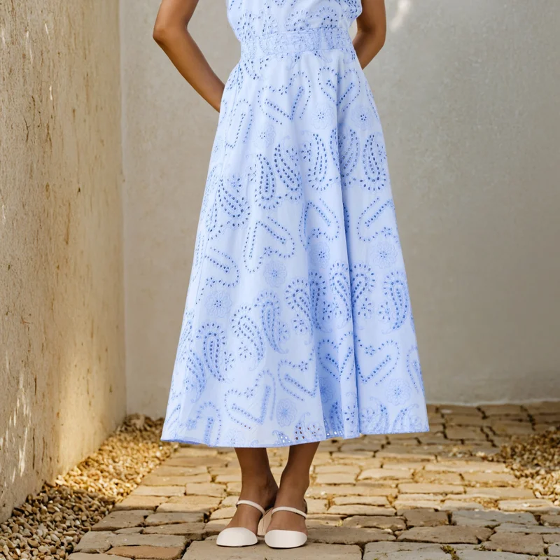 2Xtremz 2Xtremz Schiffli Embroidered Midi Skirt