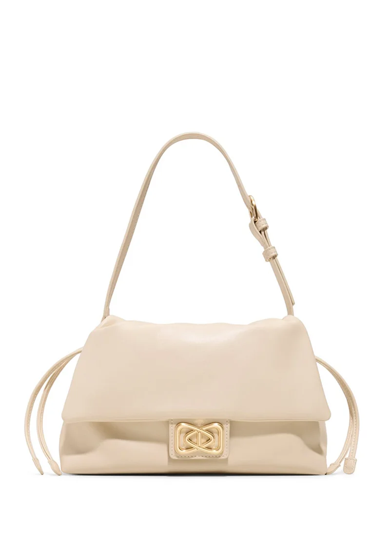 الدو Chain detail flap over crossbody