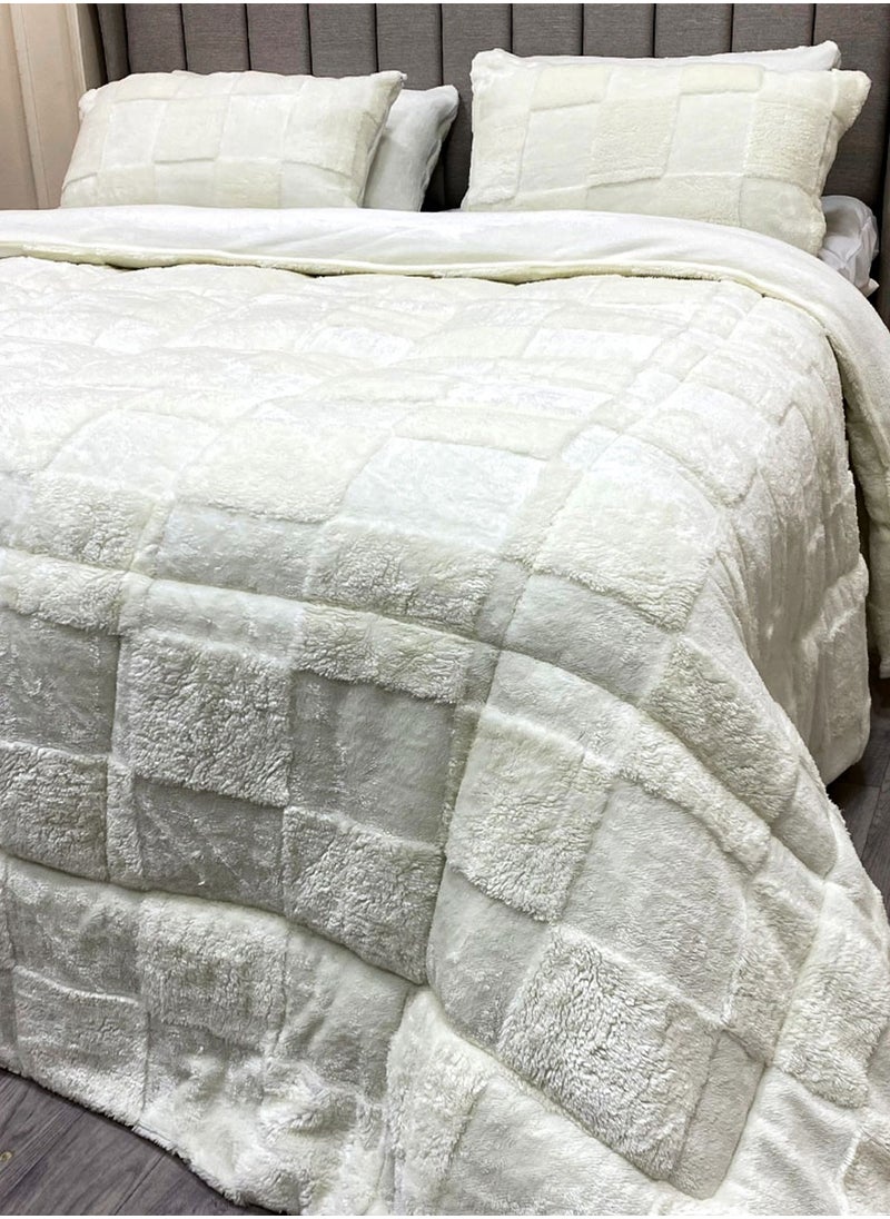 Family Bed Quilt Set Chess Spanish Fur 3 pieces size 220 × 240 cm model 2410 from Family Bed  - Image 2