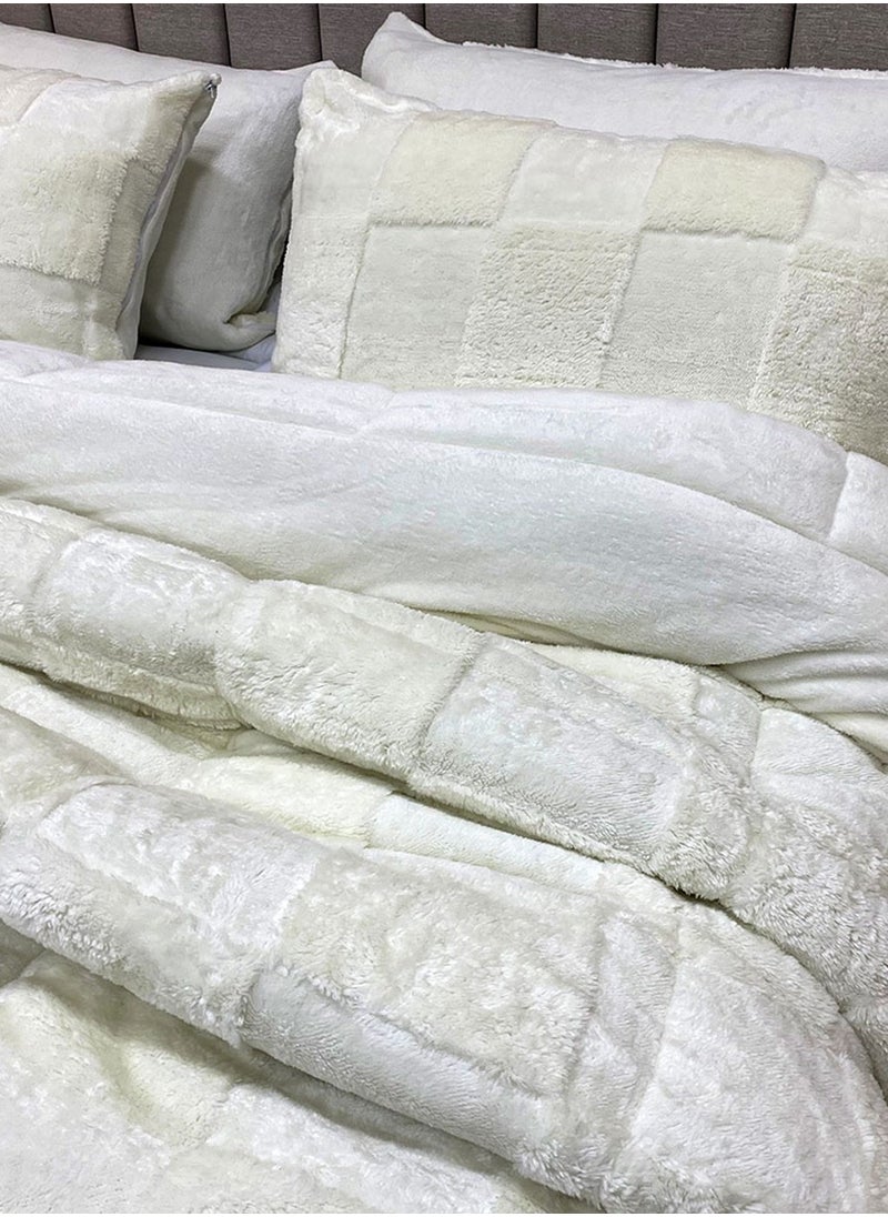 Family Bed Quilt Set Chess Spanish Fur 3 pieces size 220 × 240 cm model 2410 from Family Bed  - Image 4