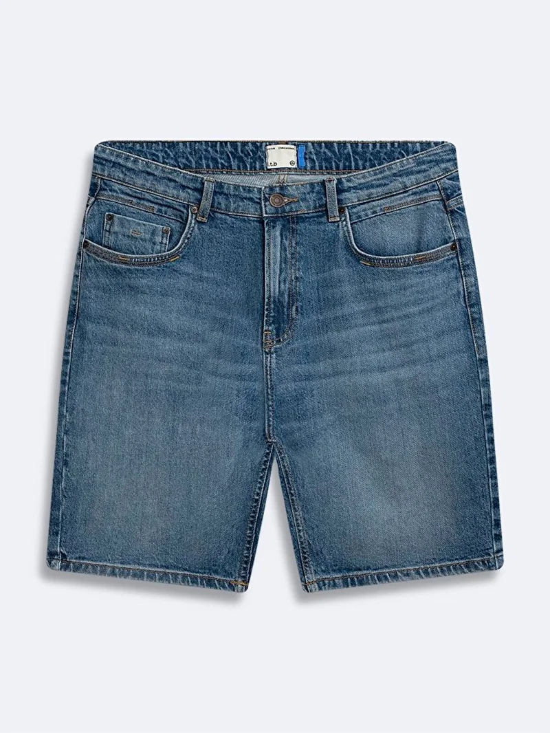 Olivia Relaxed Cut Mid Waist Jean Bermuda