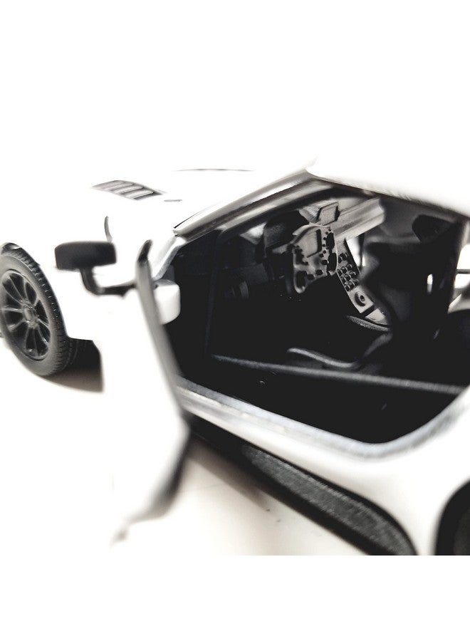 Kinsmart سيارة سباق كينسمارت تويوتا GR سوبرا كونسبت ريسينغ إيديشن 1/36 مقياس مصنوعة من المعدن (بيضاء) - Image 4