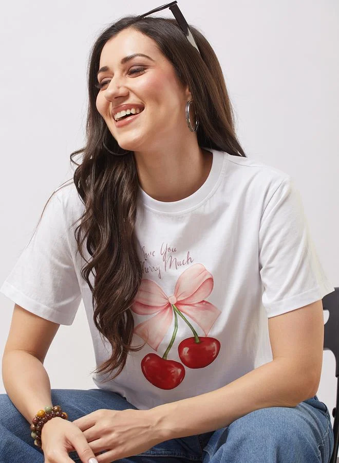 جلو باص تيشيرت بقصة بوكسي وطبعة جرافيك