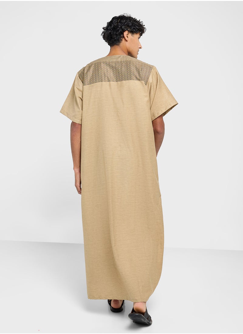 Robert Wood Elegant Thobe  - Image 2