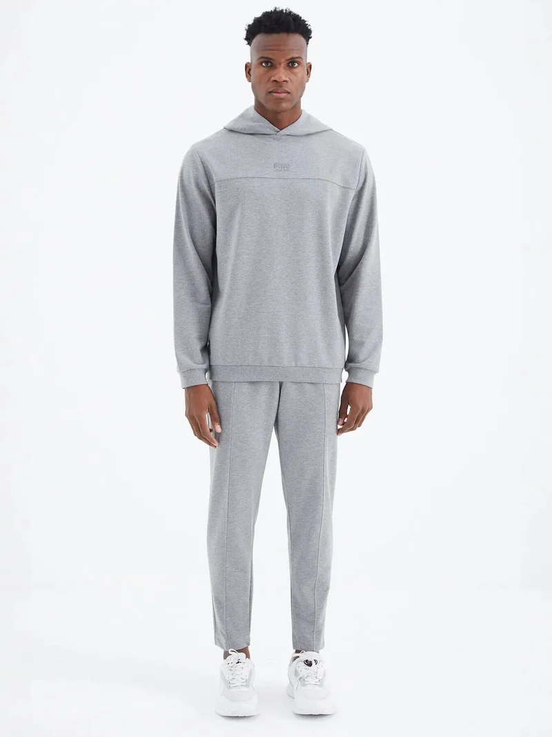 TOMMYLIFE TOMMY Men's Hooded Sweatshirt And Pants Set