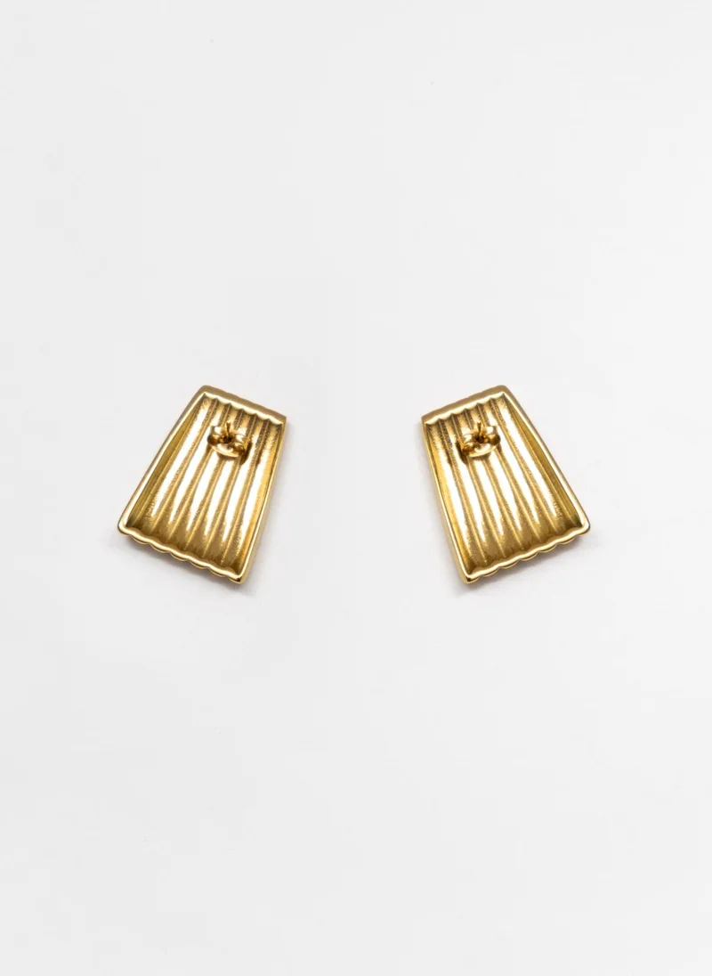Lichi  Trapezoidal stud earrings in textured metal for Women | Best Price UAE