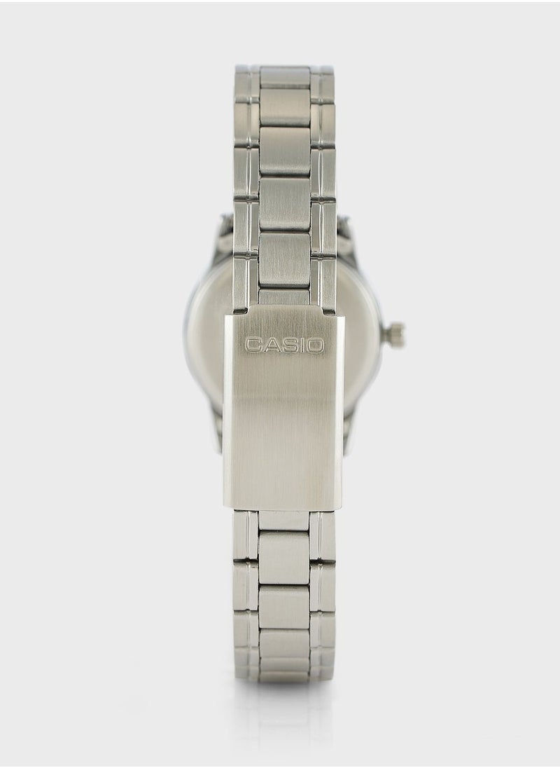 CASIO - Steel Strap Analog Watch - Image 1