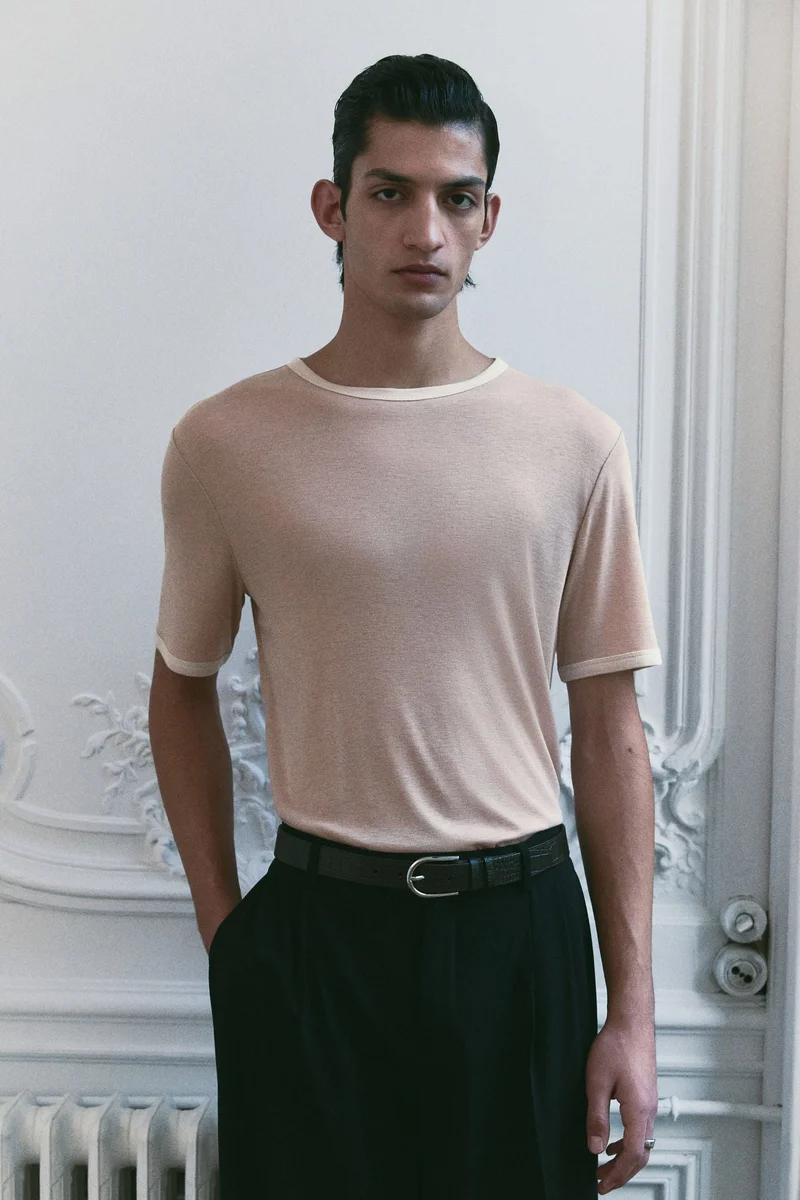 اتش اند ام Regular Fit T-shirt