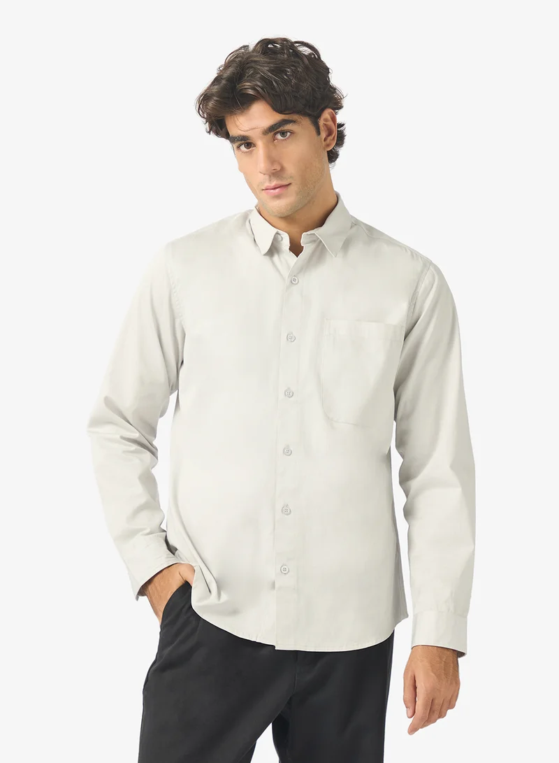 سفنتي فايف قميص كلاسيكي بقصة عادية