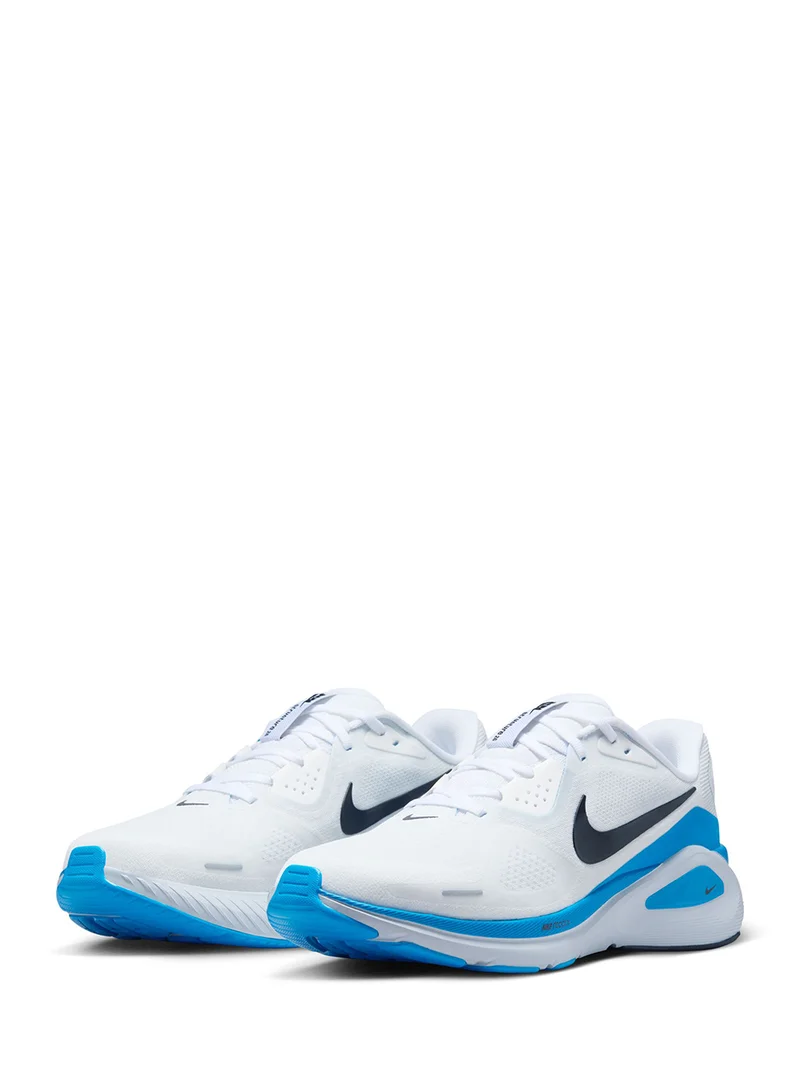 Nike Structure 26