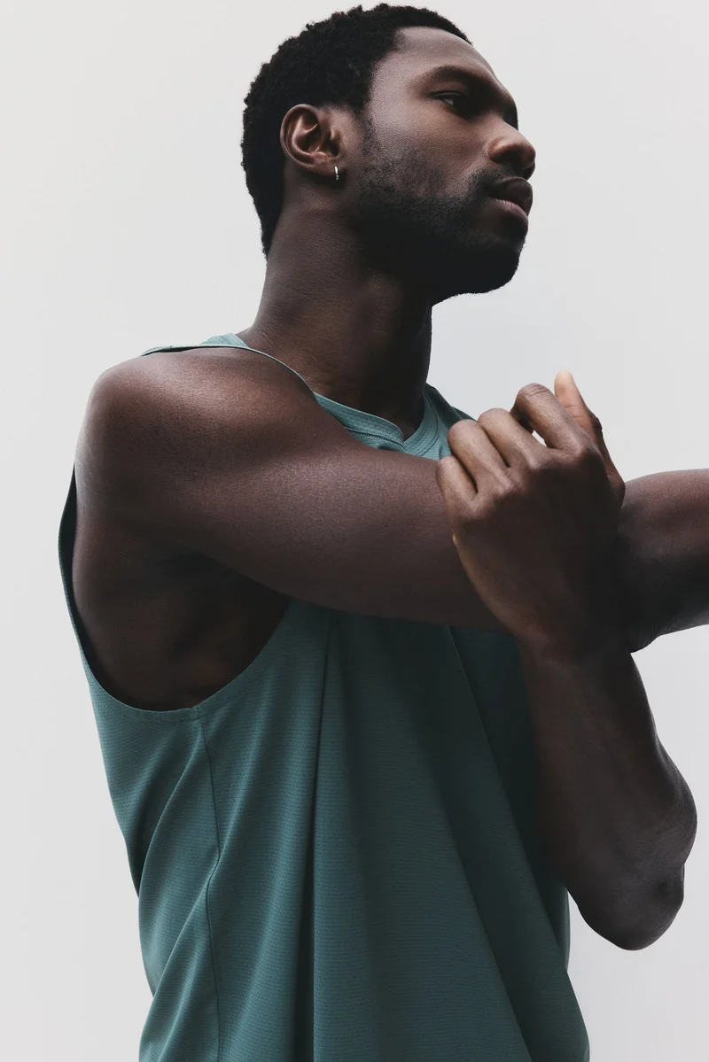 H&M Regular Fit Sports vest top with DryMove™