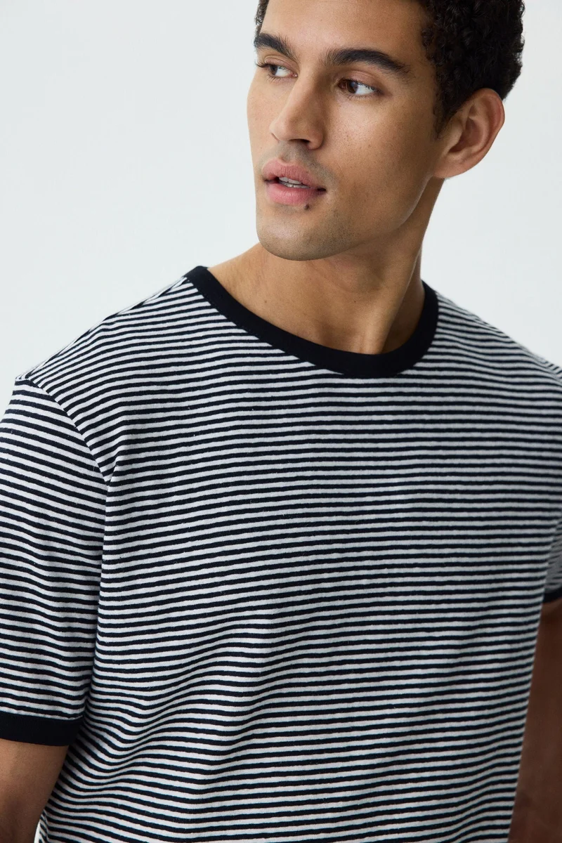 H&M  Relaxed Fit Linen-blend T-shirt for Men | Best Price UAE