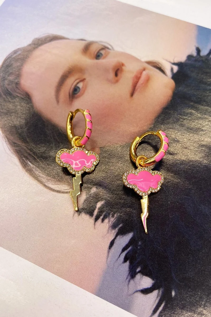 Bahels Women's Gold Color Vip Hoop Earring Set