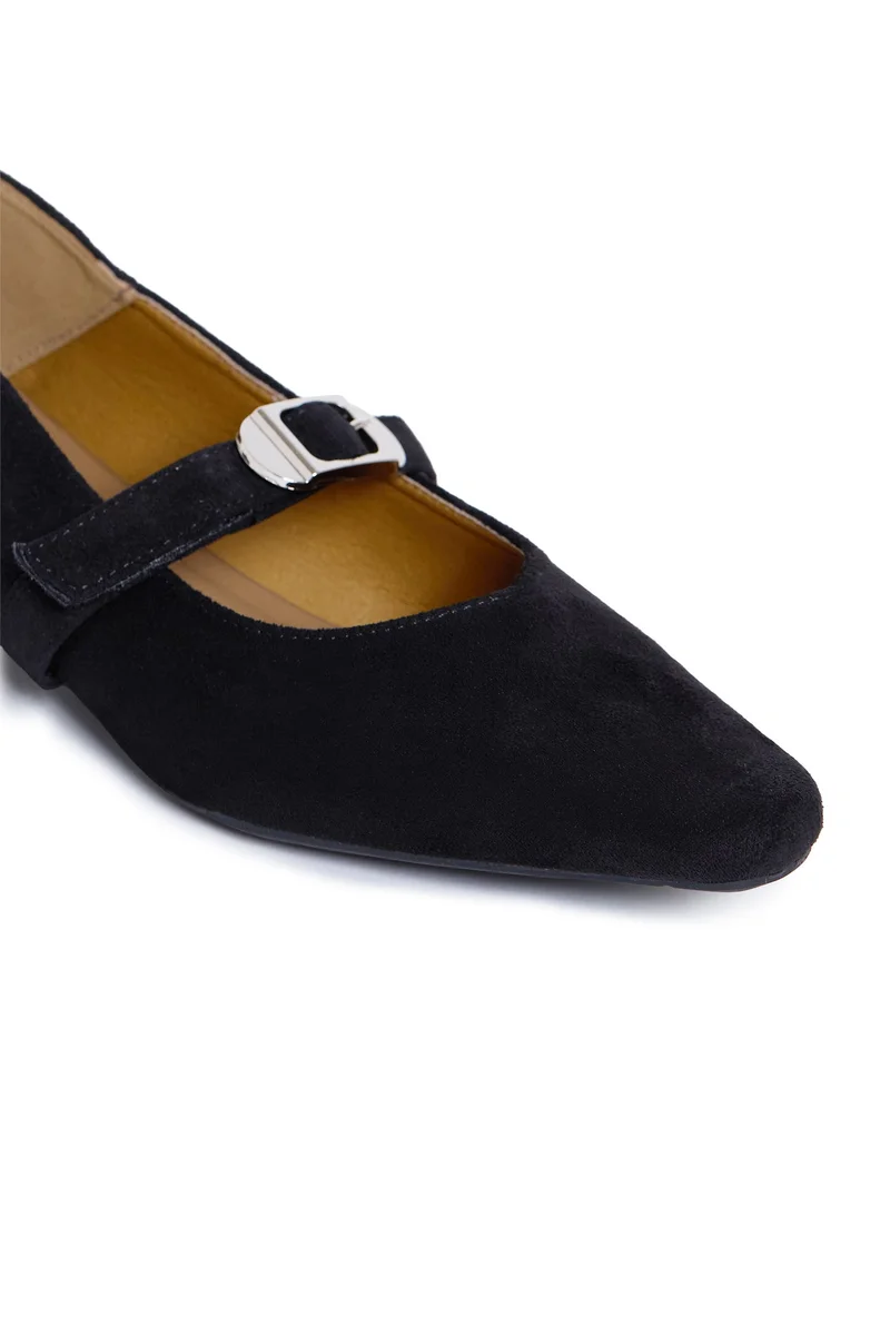 Geoomnii BLACK Geoomnii Closed Flat Shoes for Women – Comfortable Slip-On Ballet Flats for Office, Daily Wear & Casual Use for Women | Best Price UAE