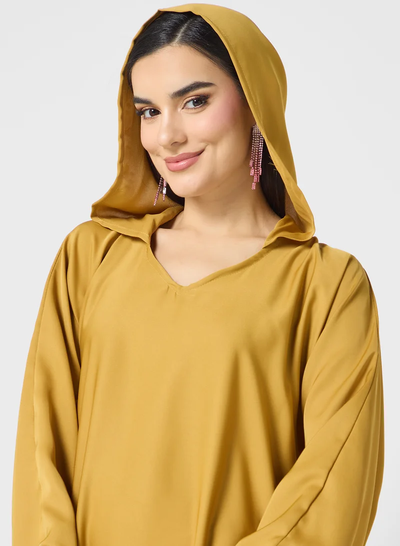 ارابيان كلوزيت عباية بغطاء رأس