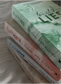 Twisted Series (Pack of 4)