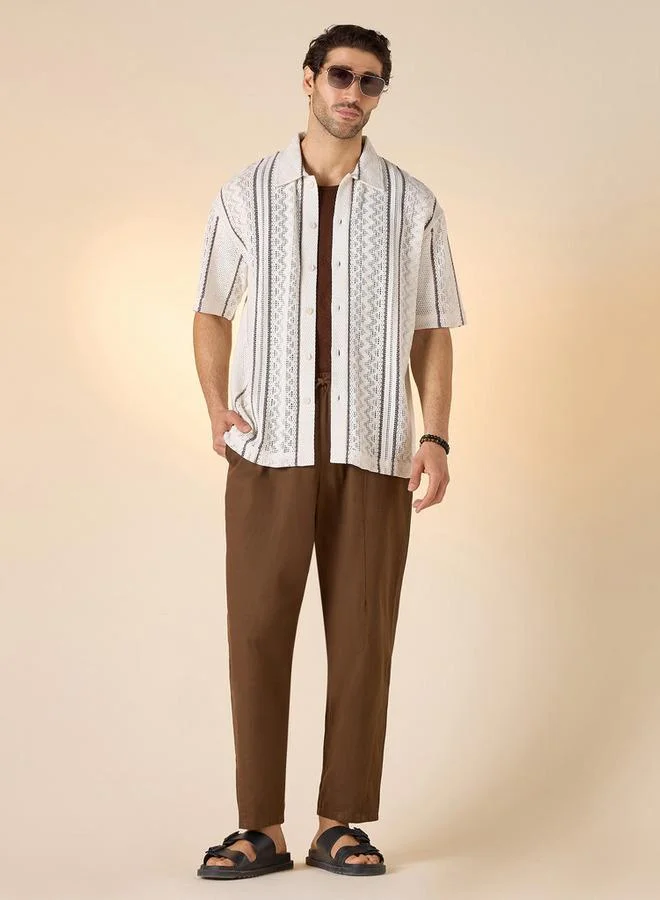 ايكونيك قميص بأزرار وياقة وأكمام قصيرة بتصميم مريح