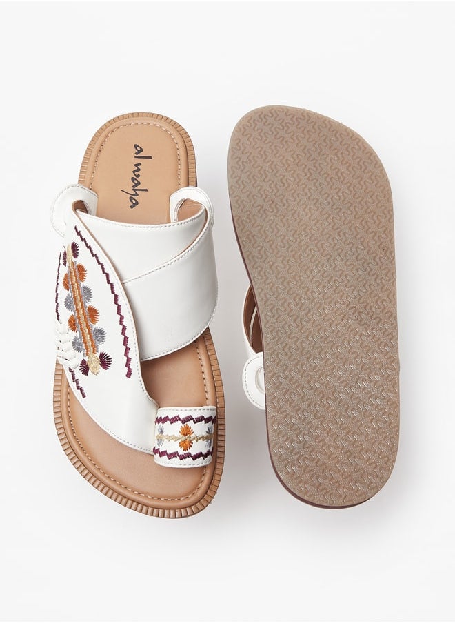 Boys Embroidered Slip-On Arabic Sandals - pzsku/ZAEA12F63303E98ED27B3Z/45/_/1711547369/d94382d9-b475-4ac3-9599-bdaa6ddf73f6