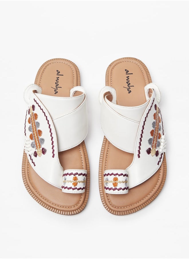 Boys Embroidered Slip-On Arabic Sandals - pzsku/ZAEA12F63303E98ED27B3Z/45/_/1711547390/78805581-8ef3-48ac-9027-d0c8e0b0d988