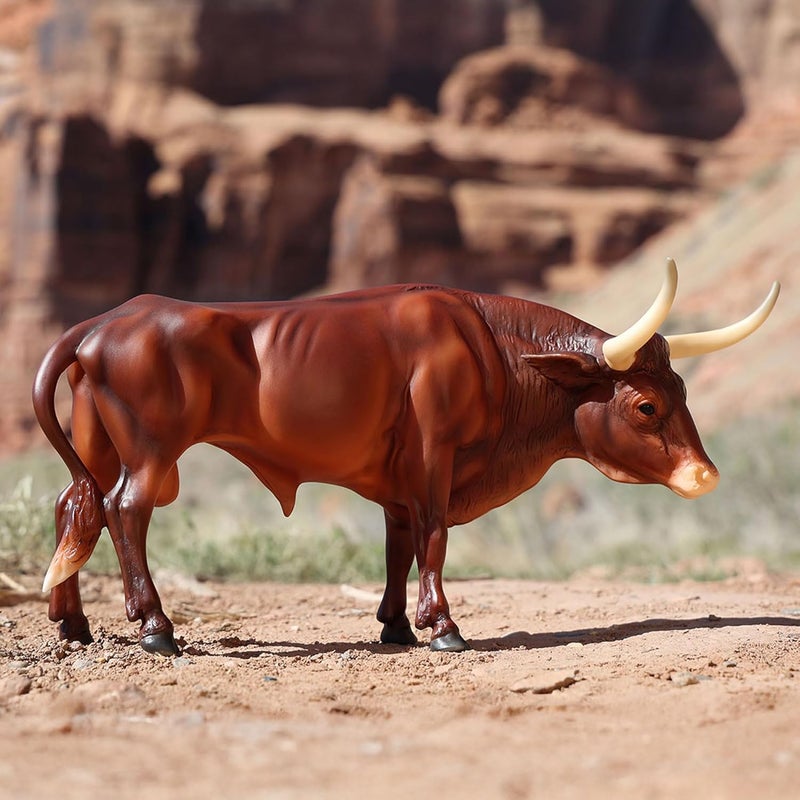 Breyer Horses Traditional Series Texas Longhorn Bull Animals  Horse Figurine  115 L X 85 H  Model BTR10329 - Image 4
