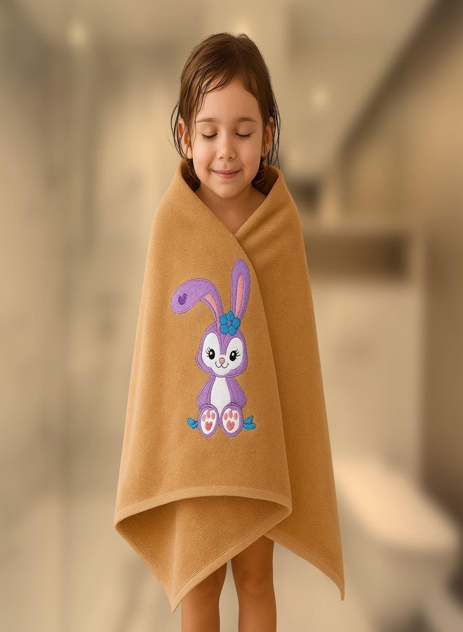 Comforic منشفة استحمام للأطفال من الألياف الدقيقة من كومفوريك، مناسبة للأولاد والبنات | فائقة النعومة، سريعة الجفاف، فائقة الامتصاص، مناسبة للجنسين | مناشف أطفال حديثي الولادة والرضع برسومات كرتونية | 70×140 سم (بني، عبوة من قطعة واحدة) - Image 1