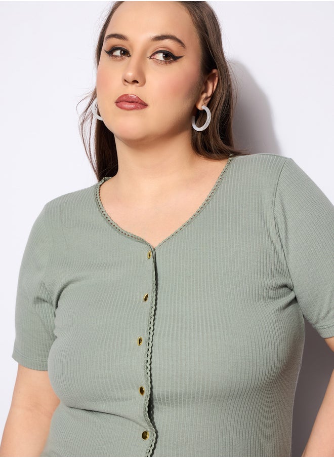 SASSAFRAS Plus Size V-Neck Buttoned Short Sleeve Top  - Image 4