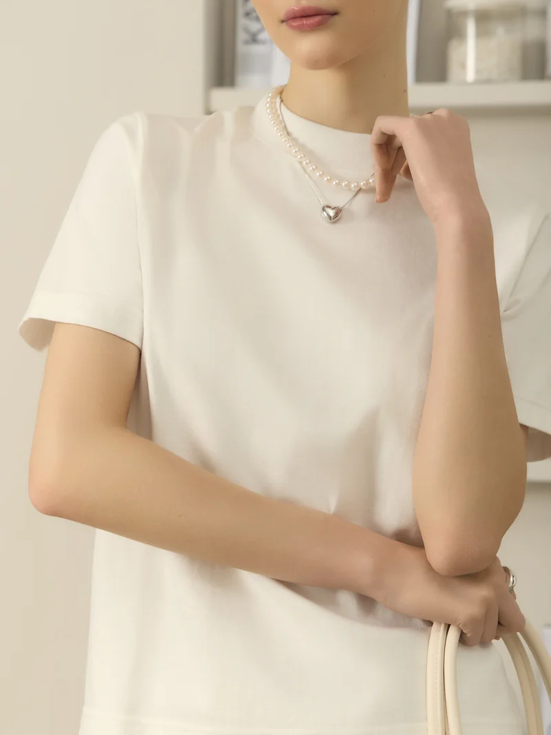 Lichi Loose T-shirt with wide collar