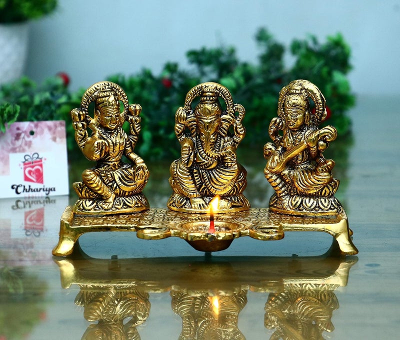 CHHARIYA CRAFTS تحف شارية لكسمي غانيش سارسواتي مع دييا زينة 19 سم معدن ذهبي - Image 2
