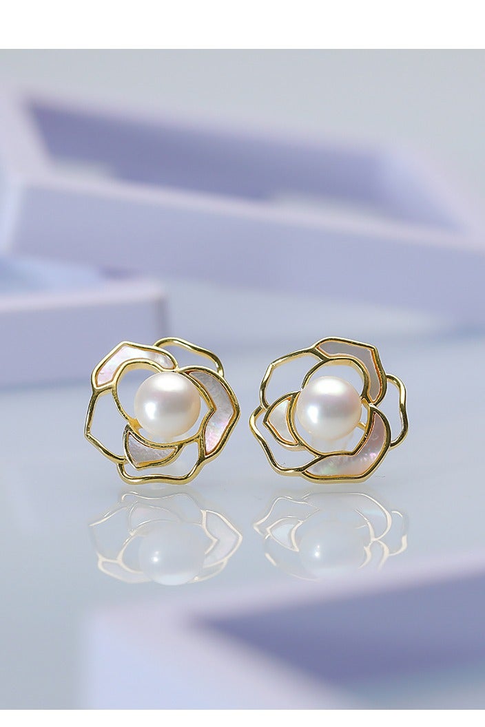 Innoshine Elegant French Camellia Flower Pearl Earring Necklace and Ring Jewelry Set for Fashion Women – Light Luxury Necklace, Earrings & Ring Trio, Dainty Layering Collarbone Chain, Vintage-inspired Floral Accessories - Image 3