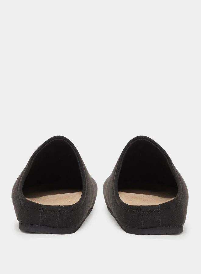 Styli Styli Plain Round Toe Faux Suede Clog Sandals