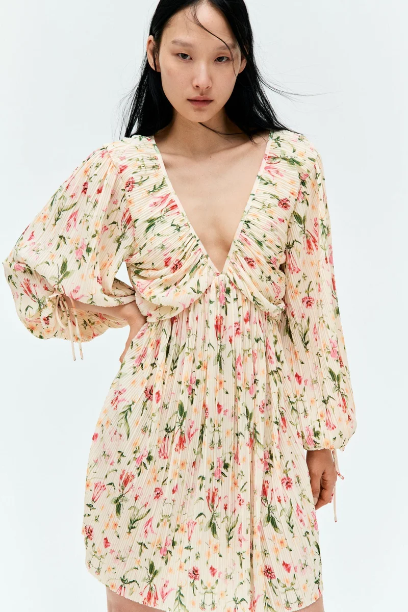 H&M Plissé dress