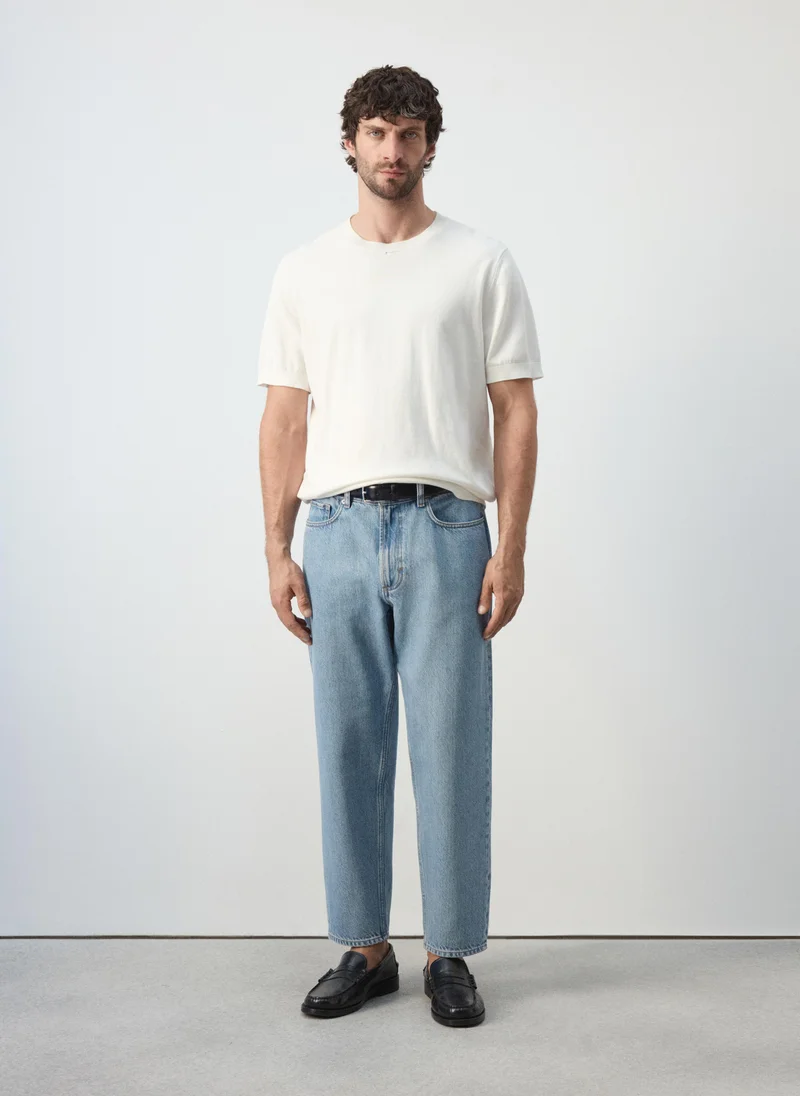 Mango Man TC-TEJANO CLARO Sammy Cropped Carrot Fit Jeans for Men | Best Price UAE