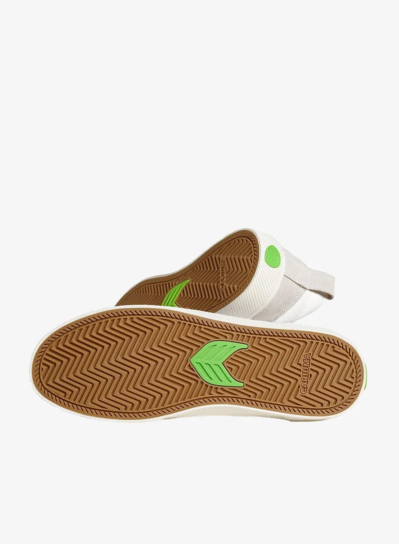 Cariuma  CATIBA PRO Low Off-White Canvas Vintage White Suede Black Logo Sneaker  | Best Price UAE