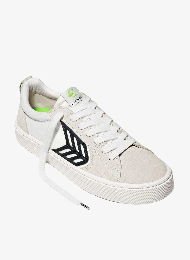 كاريوما حذاء رياضي كاتيبا برو قماش أبيض خفيف سويتشرت أبيض عتيق بشعار أسود