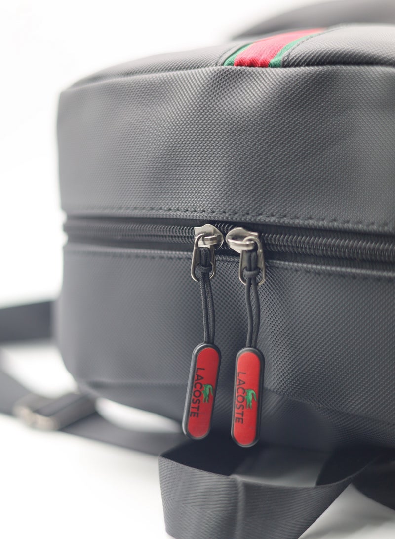 لاكوست حقيبة ظهر لاكوست مطبوعة بنقش التمساح - Image 3