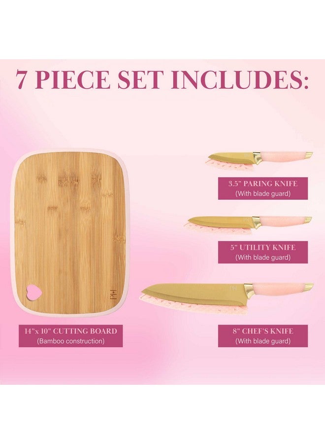 باريس هيلتون مجموعة ألواح تقطيع وأدوات مائدة من الخيزران قابلة للعكس من باريس هيلتون مع سكاكين من الفولاذ المقاوم للصدأ عالي الكربون، وواقيات شفرات، ومقابض أنيقة ومريحة، مجموعة من 7 قطع باللون الذهبي والوردي - Image 3