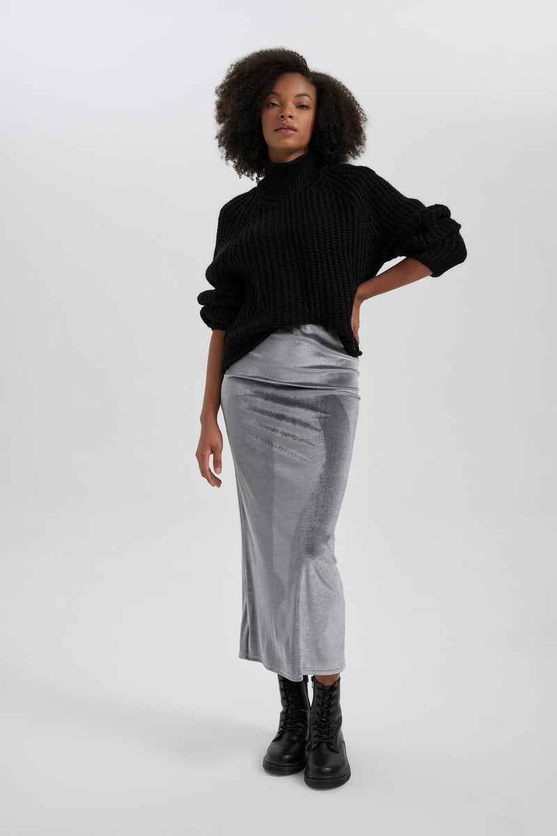 DeFacto Woman Pencil Skirt Maxi Knitted Skirt  - Image 4