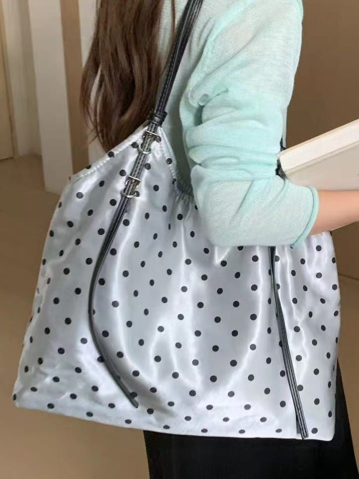 Duoguo Women'S Bag Large Capacity Lazy Polka Dot Shoulder Bag Women'S 2025 Relaxed Fashion Retro Satin Tote Bag - Image 4