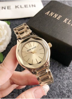 آن كلاين الأناقة المتطورة: ساعة Anne Klein الكوارتز للنساء  - Image 1