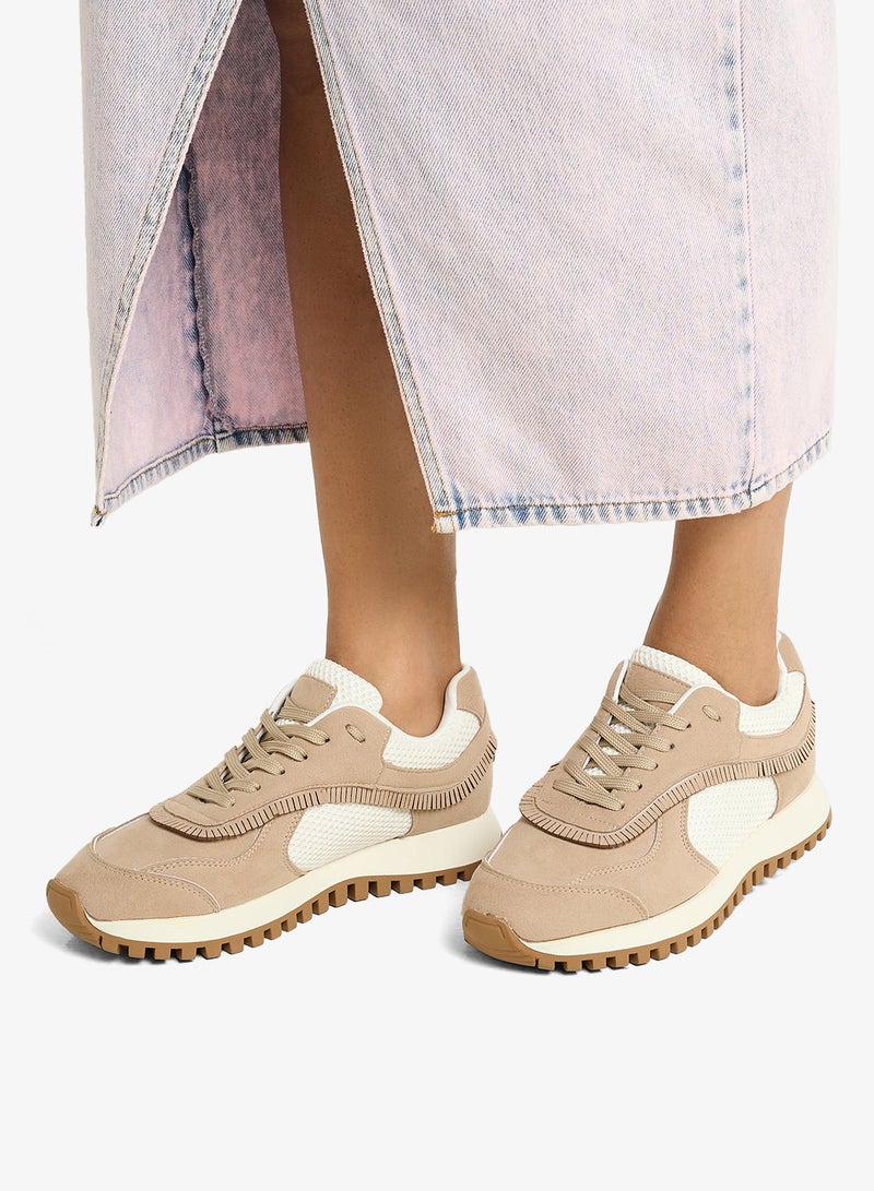 جينجر سنيكرز كاجوال بتفاصيل مقصوصة - Image 5