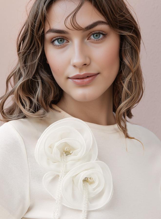 تواكستريمز تيشيرت بتطريز زهري بياقة دائرية - Image 4