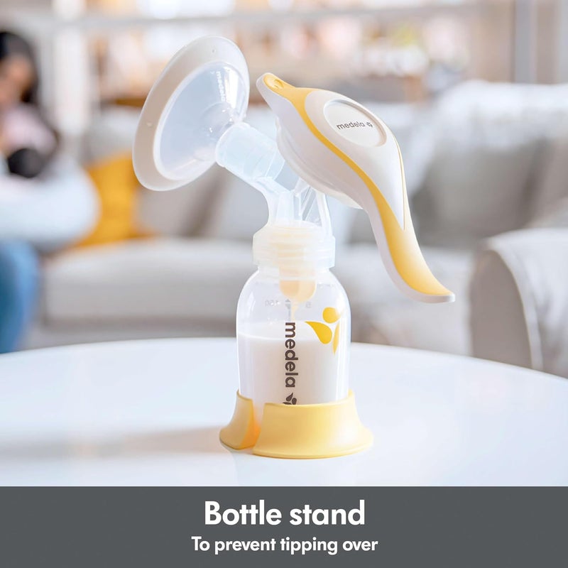 Medela Manual breast pump with Flex Shields Harmony Single Hand for More Comfort and Expressing More Milk - Image 4
