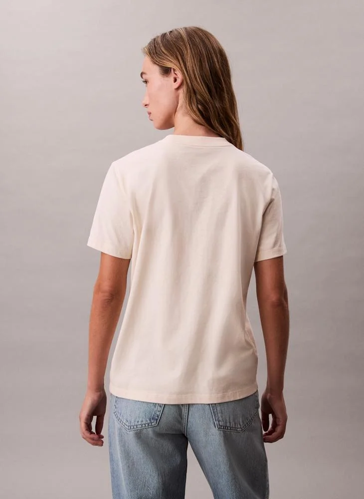 كالفن كلاين جينز Graphic Crew Neck T-Shirt