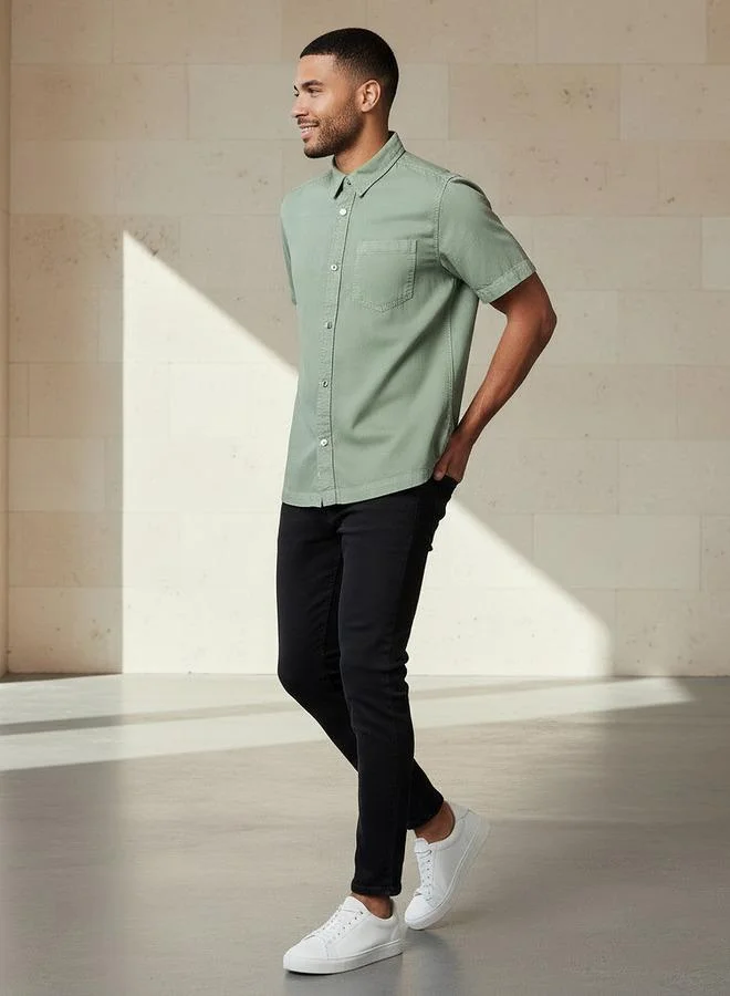 Splash FAV Men Regular Fit Collared Short Sleeve Shirt