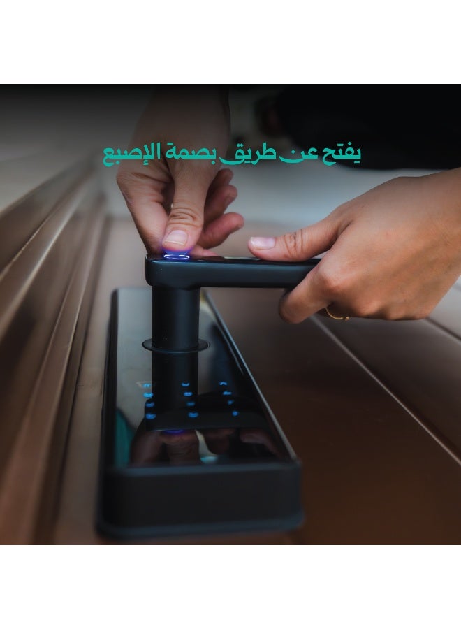 EVOCX Smart Door Lock made from high-quality aluminum alloy. Control via app, 6 entry methods: fingerprint, PIN code, Tuya app, card, one time code and mechanical key. Ideal for Airbnb, offices, and homes. Package includes lock size 6068. - Image 5