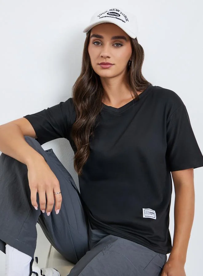 ستايلي تيشيرت سادة بقصة عادية