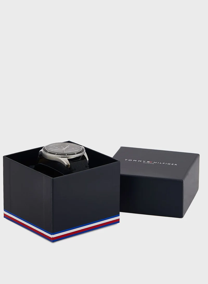 TOMMY HILFIGER Maverick Round Analog Watch