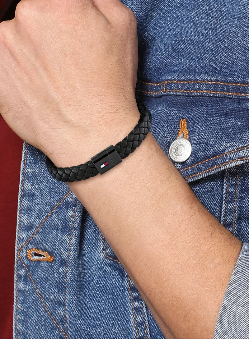تومي هيلفيغر Tommy Hilfiger Men's Black Leather Bracelet - 2790331