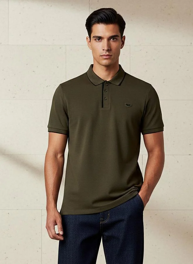 Iconic Men Short Sleeve Badge Accent Polo T shirt